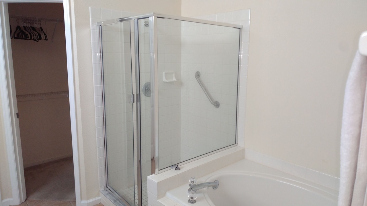 Photo of Bathroom in Ventura