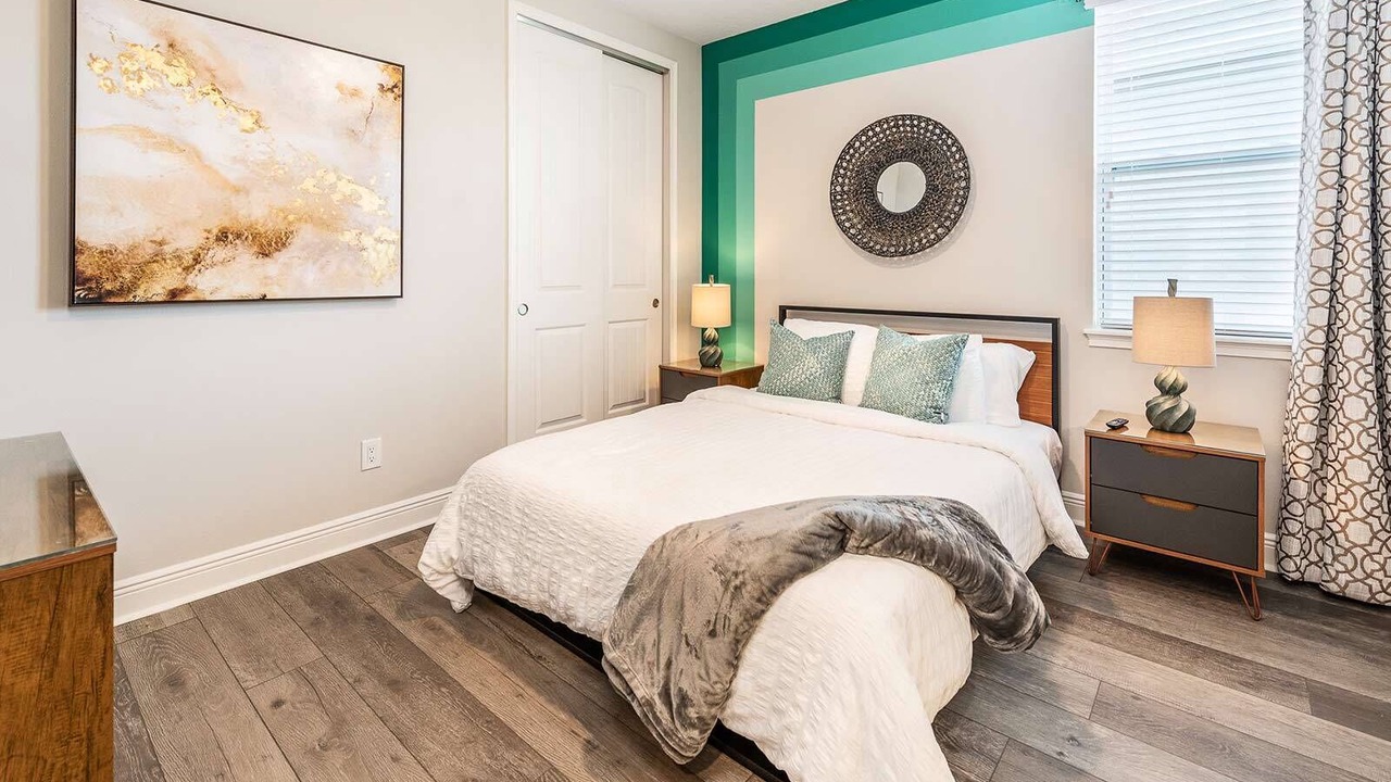 Photo of Bedroom in Bay Lake