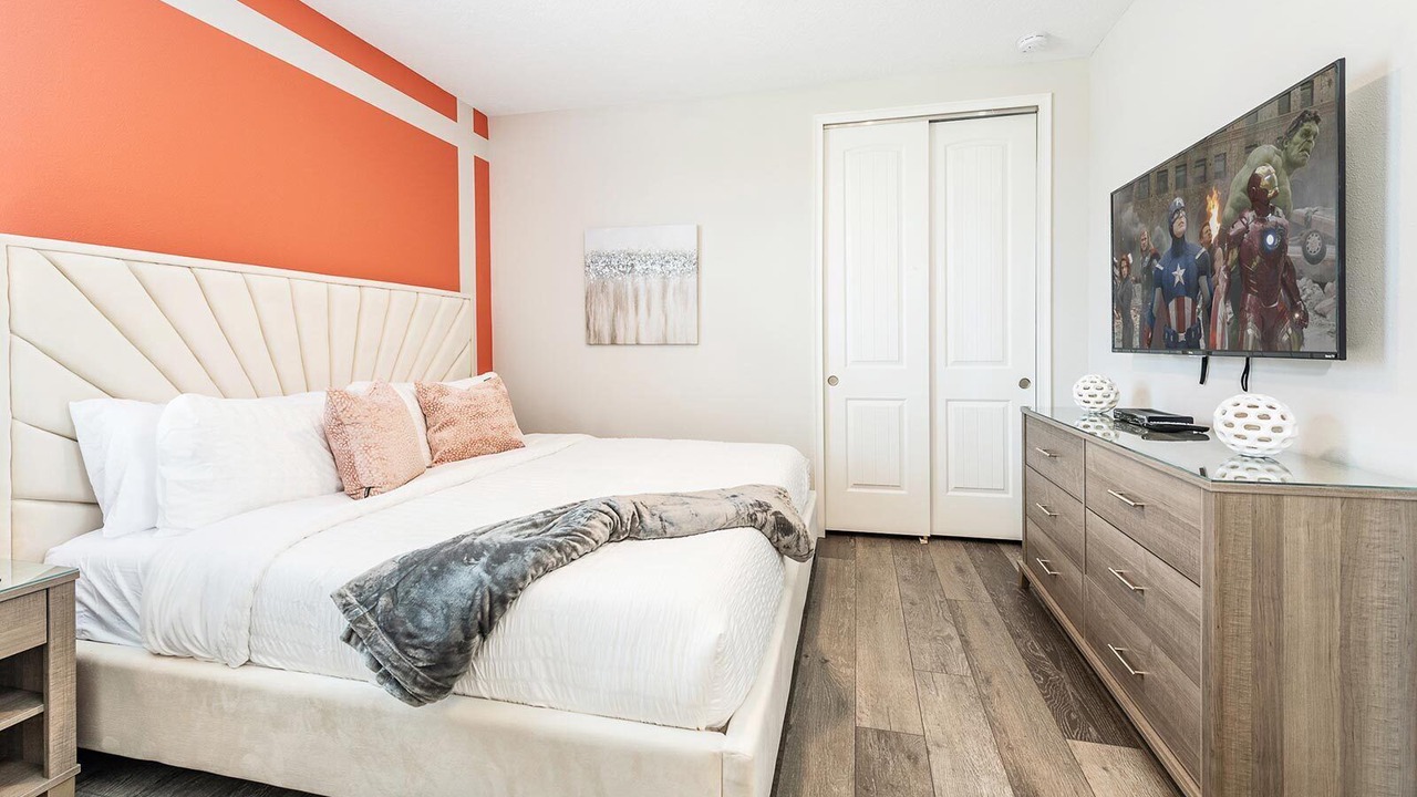 Photo of Bedroom in Bay Lake