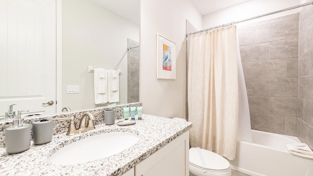 Photo of Bathroom in Bay Lake