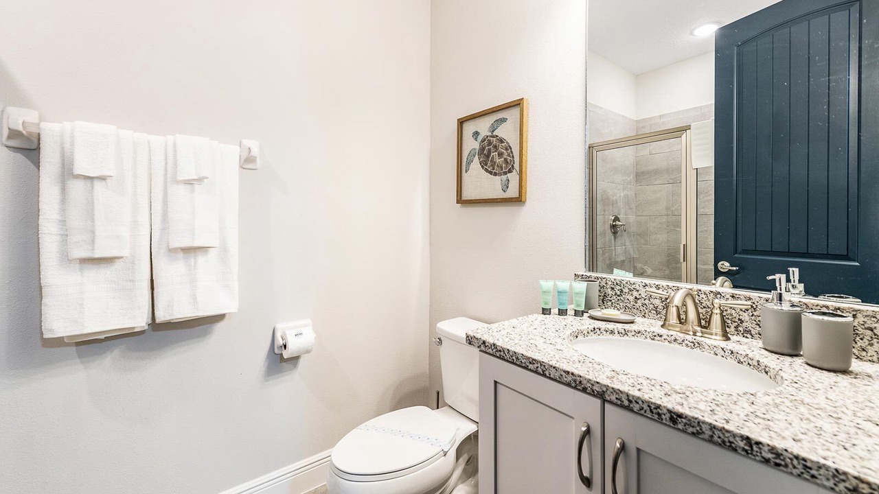 Photo of Bathroom in Bay Lake