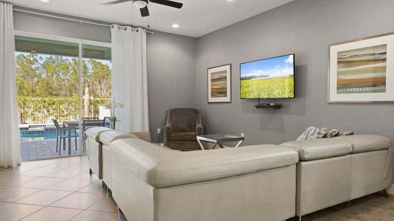 Photo of Livingroom in Indian Ridge