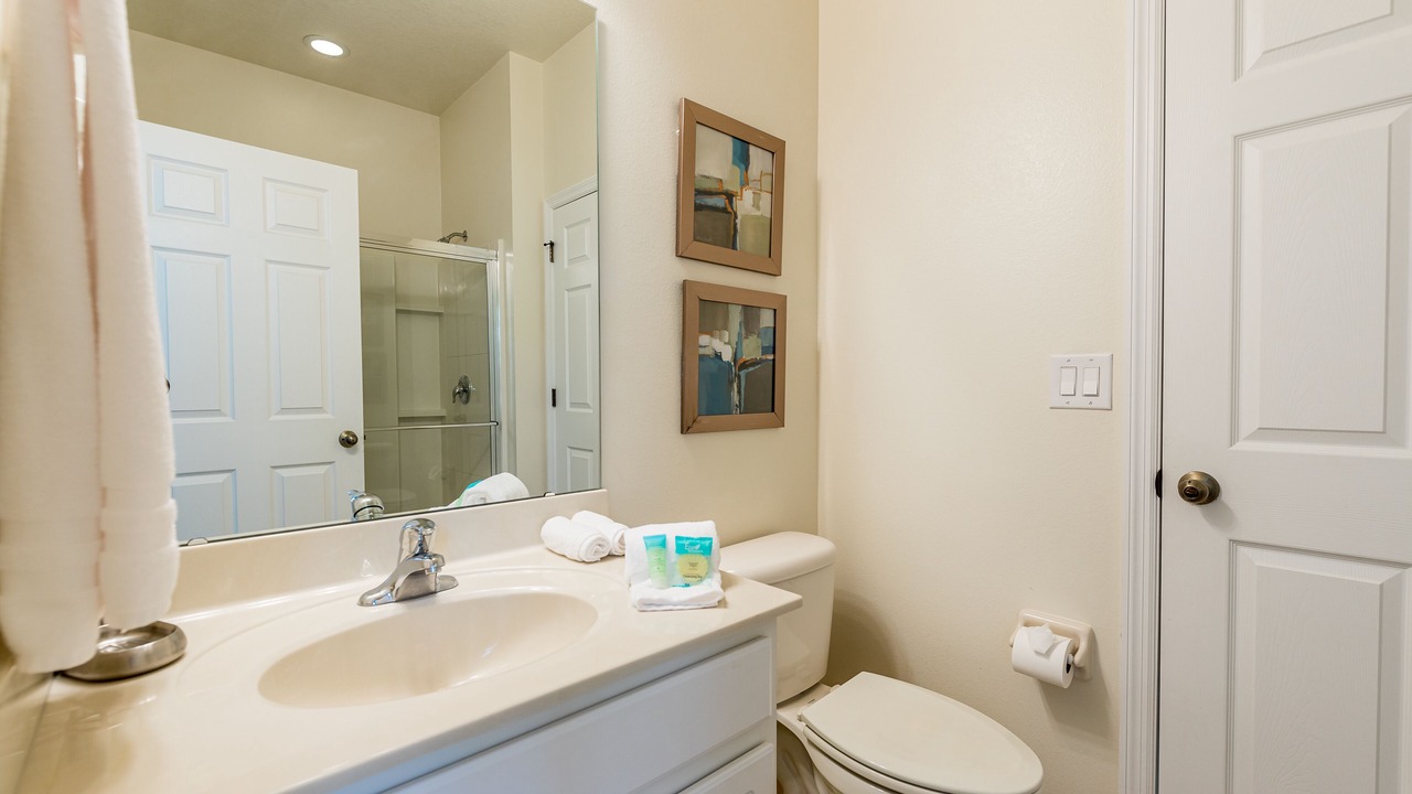 Photo of Bathroom in Seasons