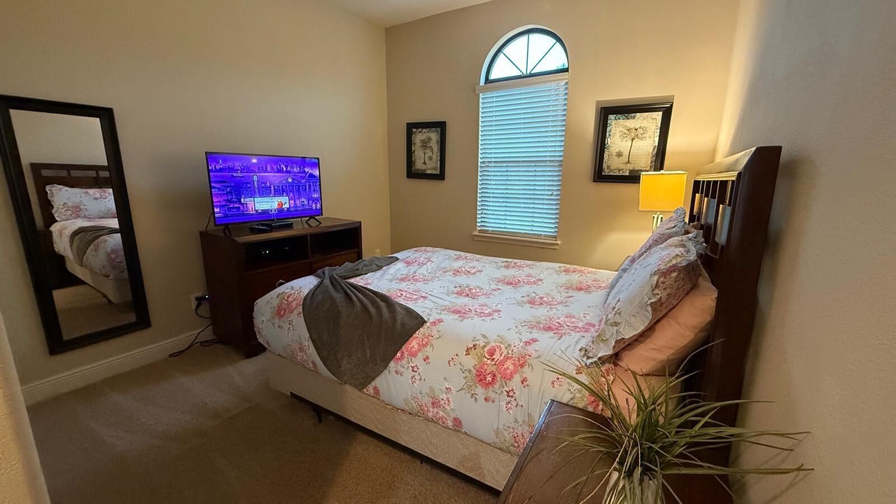 Photo of Bedroom in Four Corners