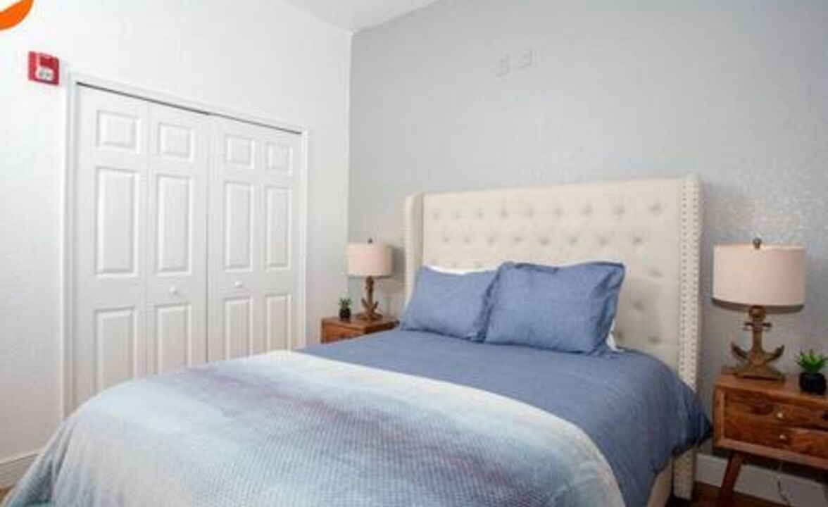 Photo of Bedroom in Bahama Bay