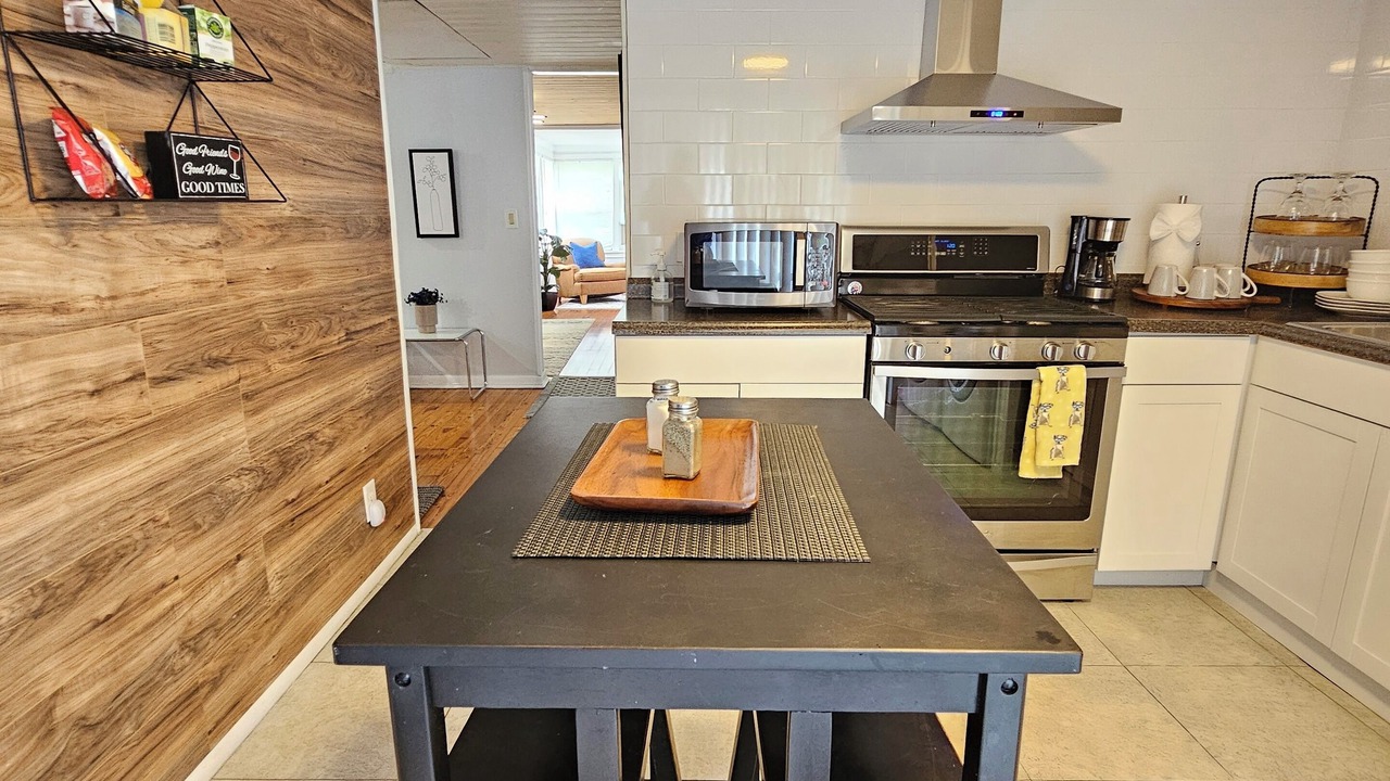 Photo of Kitchen in Lawsona - Fern Creek