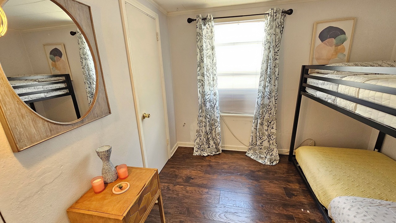 Photo of Bedroom in Lawsona - Fern Creek