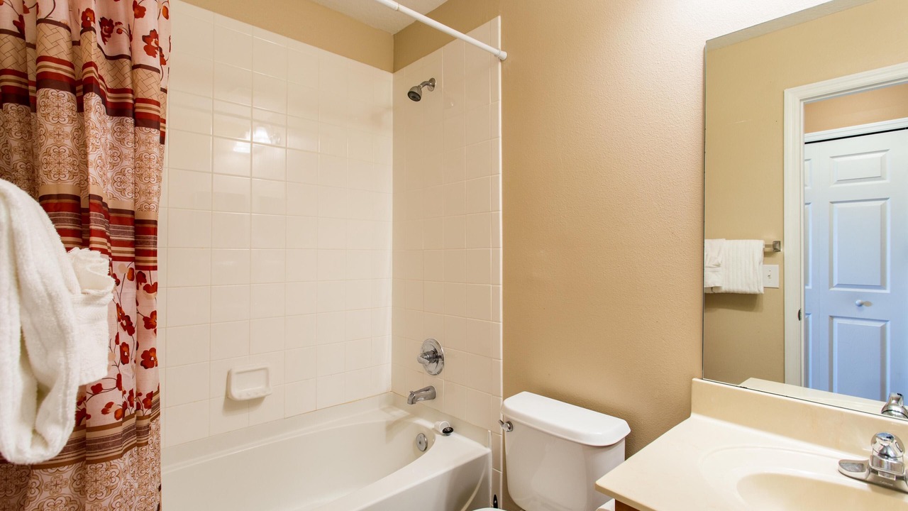 Photo of Bathroom in Crestwynd Bay