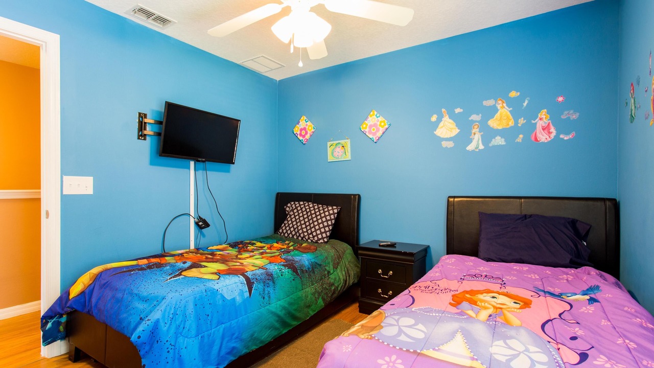 Photo of Bedroom in Crestwynd Bay