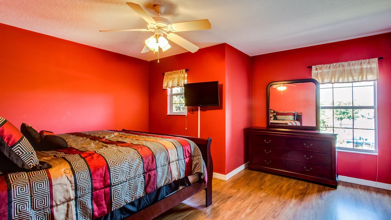 Photo of Bedroom in Crestwynd Bay