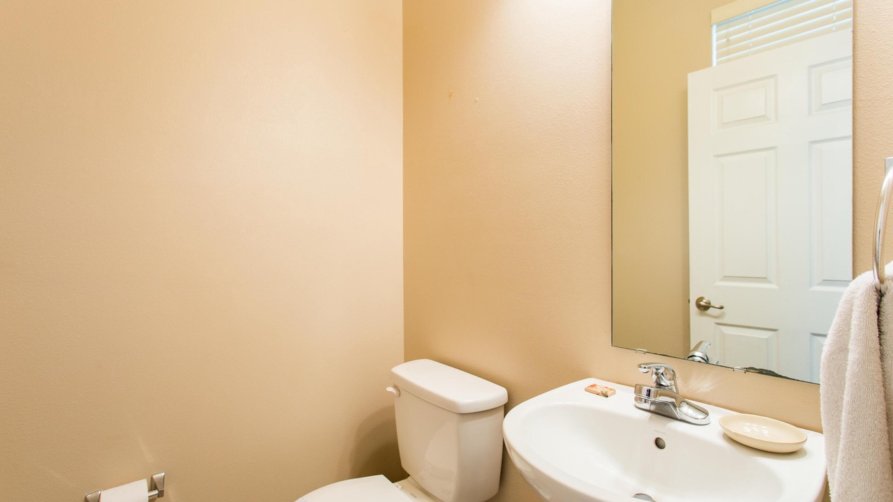 Photo of Bathroom in Crestwynd Bay