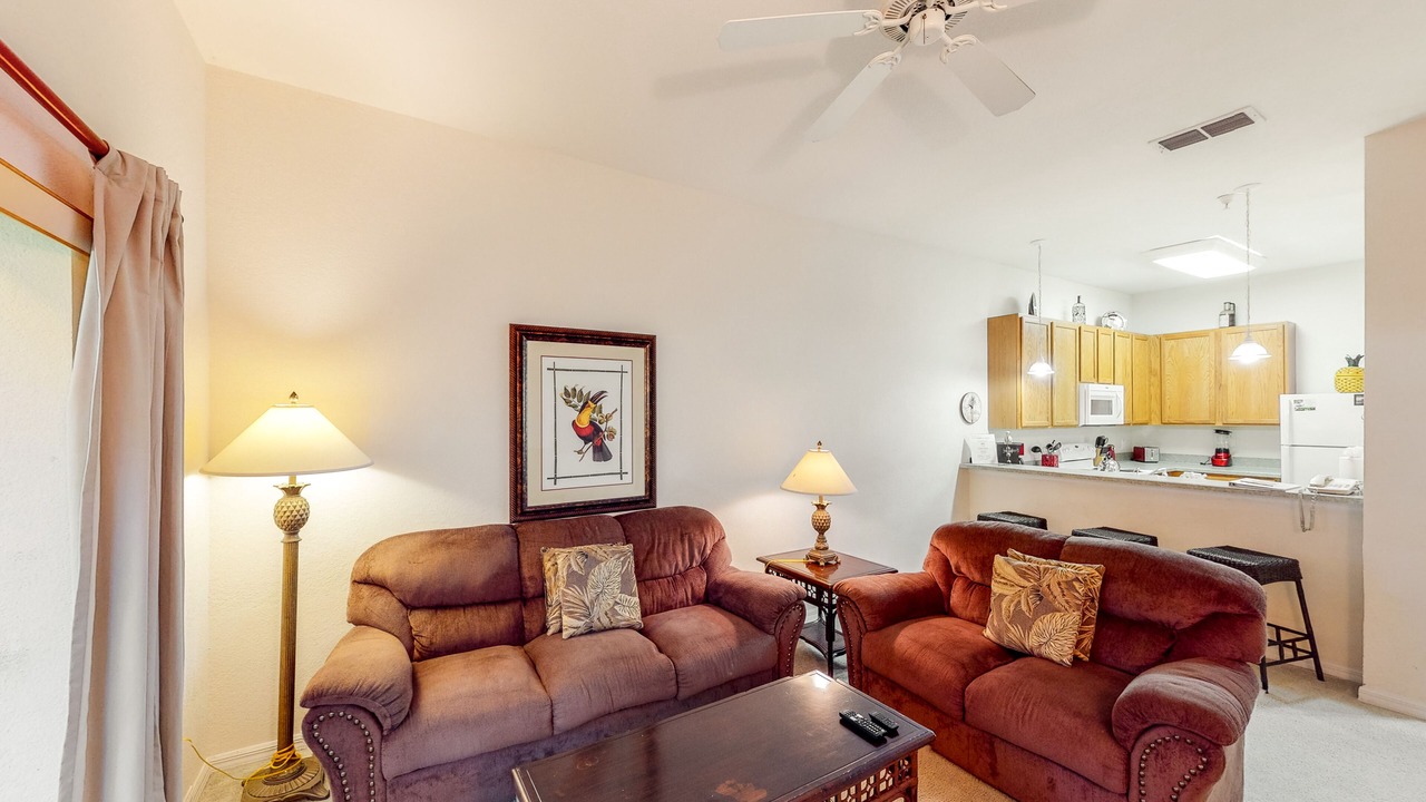 Photo of Livingroom in Bahama Bay