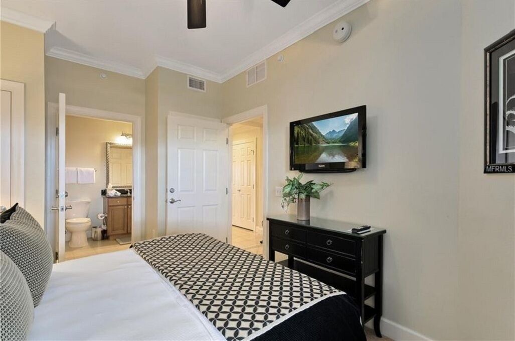 Photo of Bedroom in Reunion