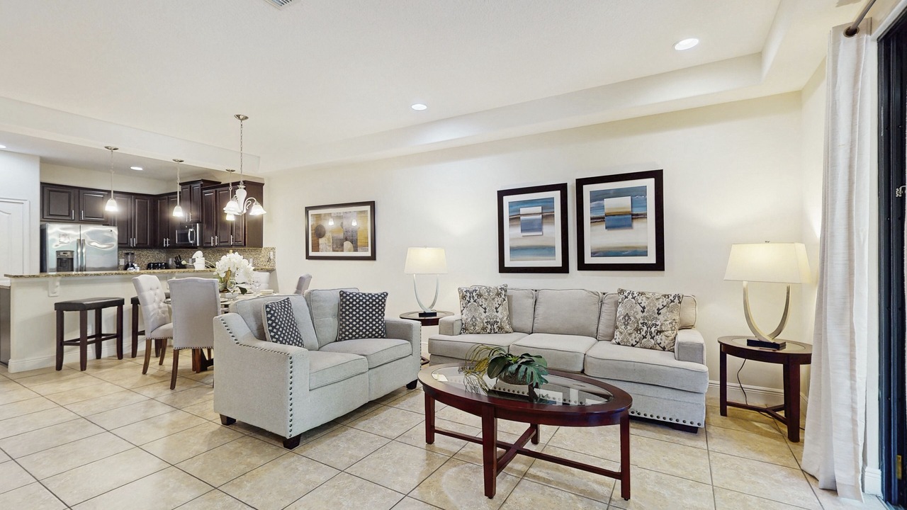 Photo of Livingroom in Four Corners