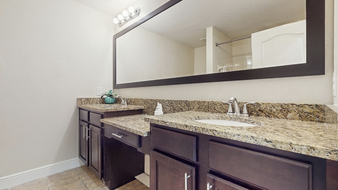 Photo of Bathroom in Four Corners