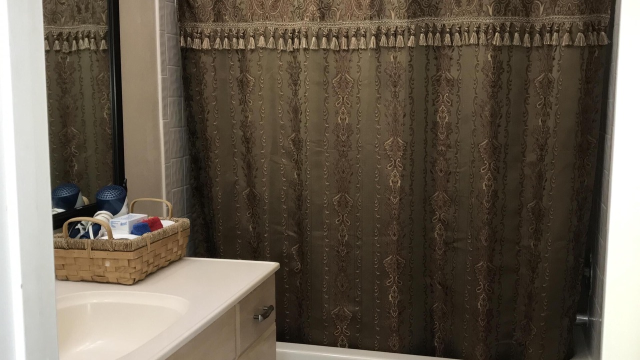 Photo of Bathroom in Ventura