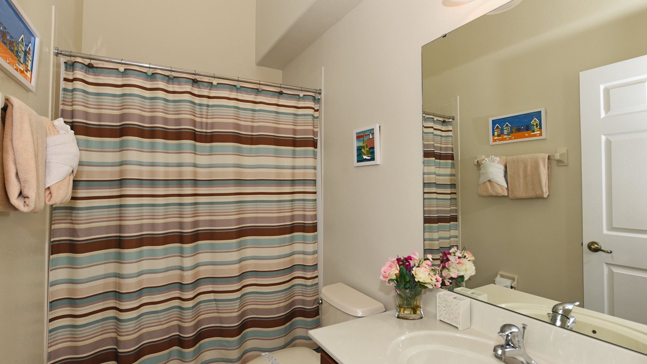 Photo of Bathroom in Veranda Palms