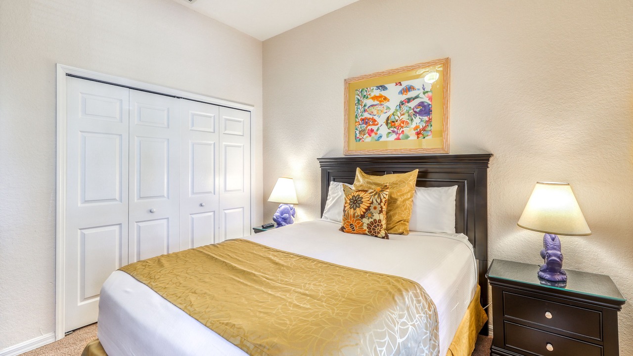 Photo of Bedroom in Bahama Bay