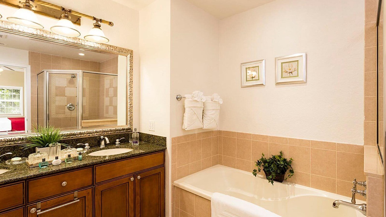 Photo of Bathroom in Reunion