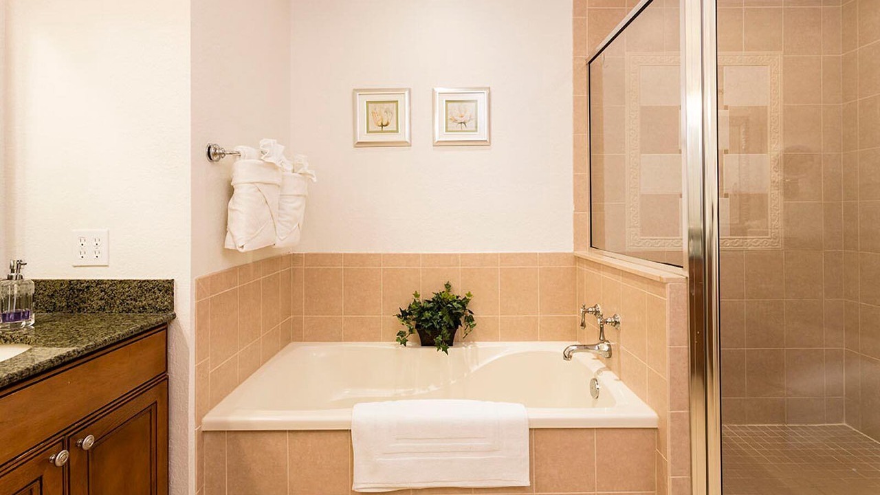 Photo of Bathroom in Reunion