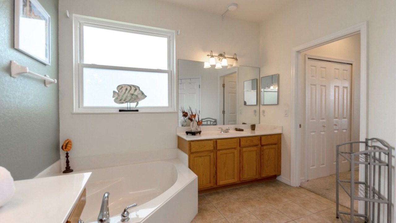 Photo of Bathroom in Highlands Reserve