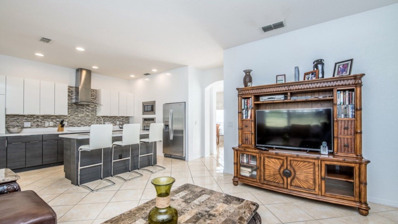 Photo of Livingroom in Highlands Reserve
