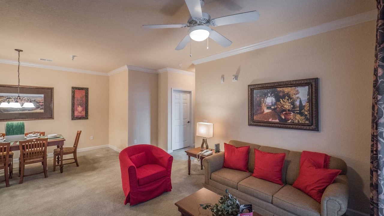 Photo of Livingroom in Four Corners