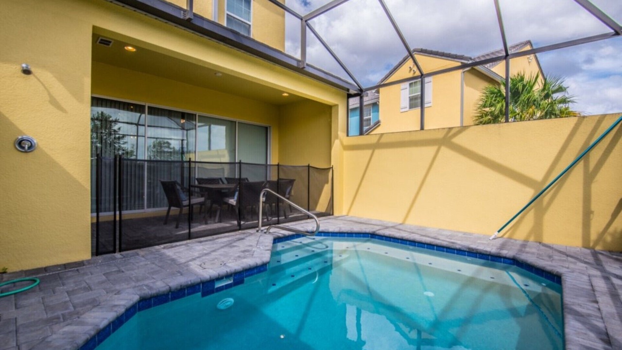 Photo of Outdoor in Sandy Ridge