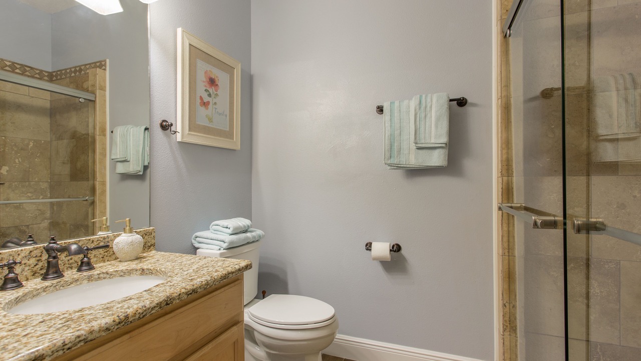 Photo of Bathroom in Esprit