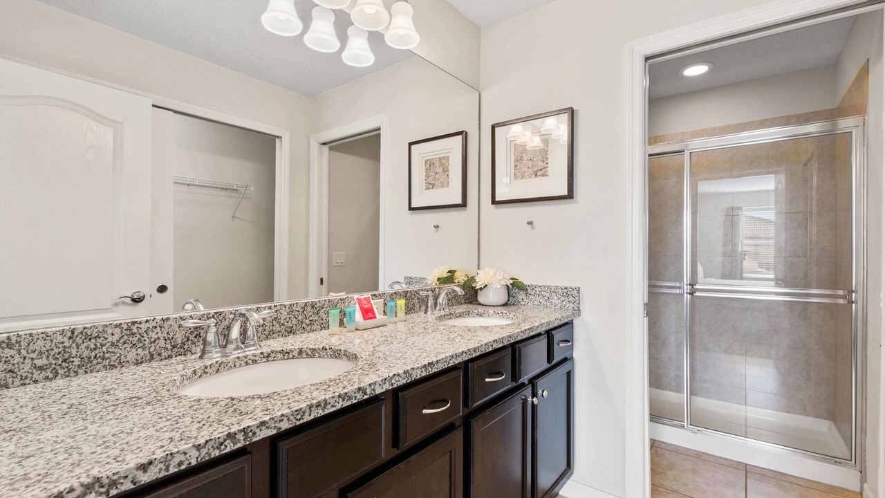Photo of Bathroom in Four Corners
