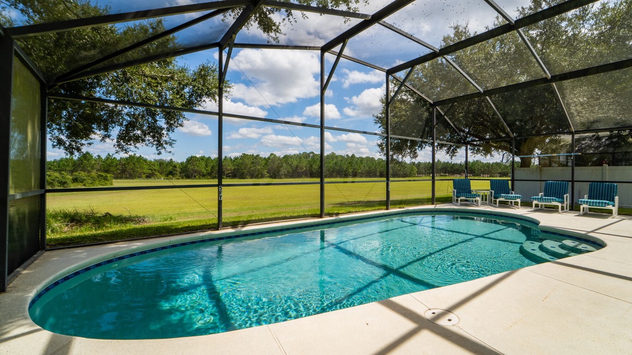 Photo of Outdoor in Orange Tree