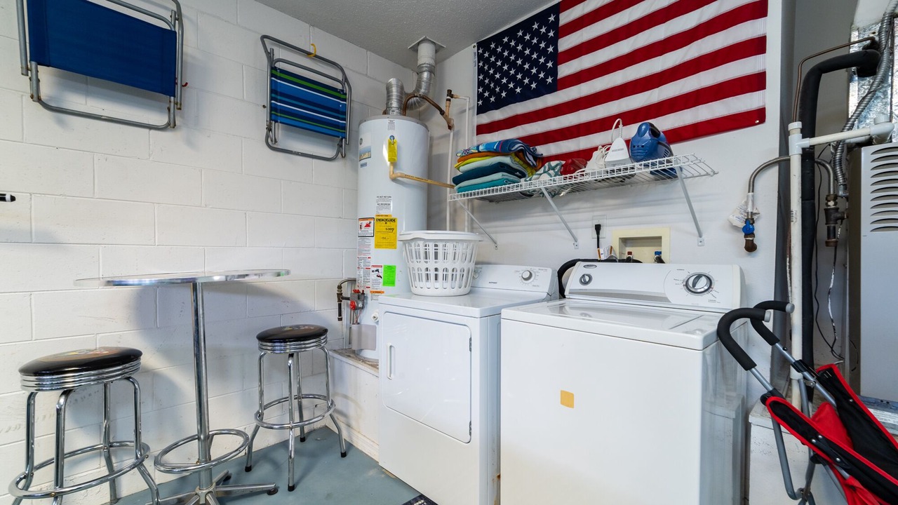 Photo of Others in Orange Tree