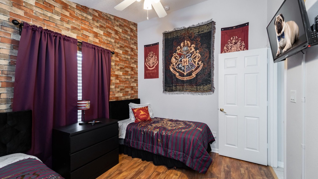 Photo of Others in Orange Tree