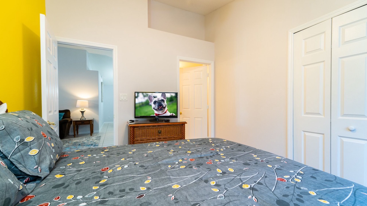 Photo of Others in Orange Tree