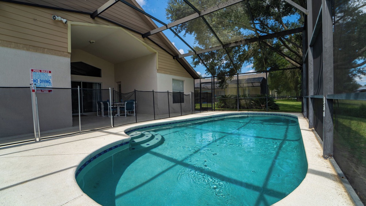 Photo of Outdoor in Orange Tree