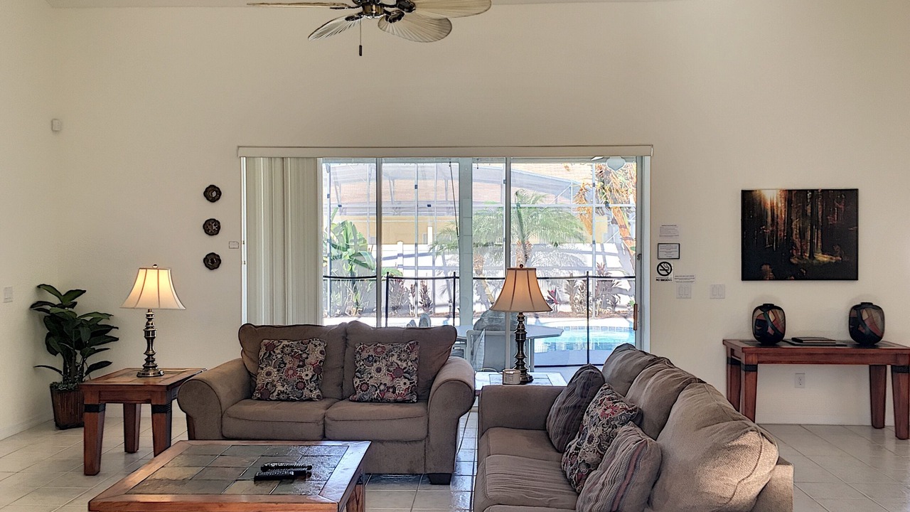 Photo of Livingroom in West Haven