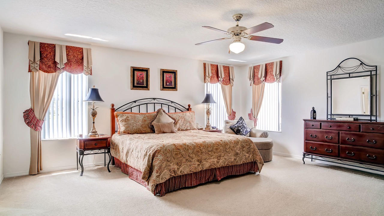 Photo of Bedroom in Windwood Bay