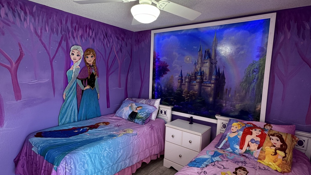 Photo of Bedroom in Lake Berkley