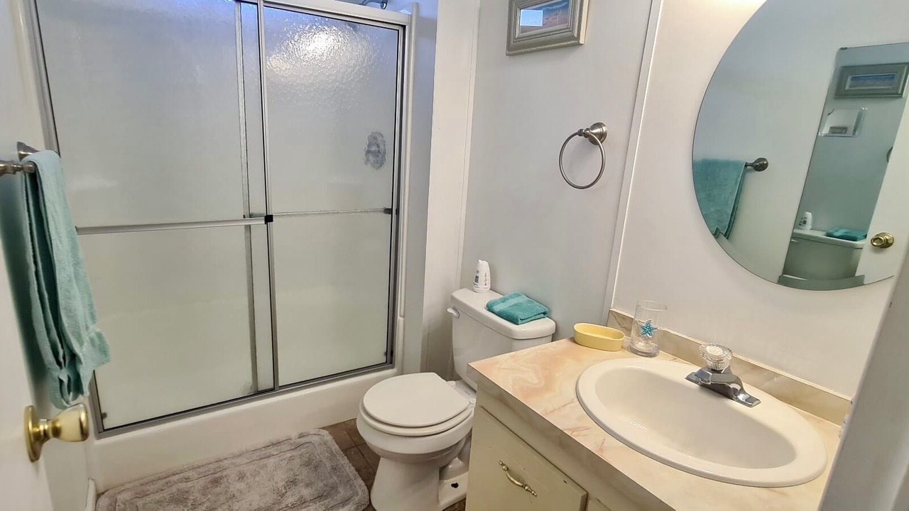 Photo of Bathroom in Vista del Lago