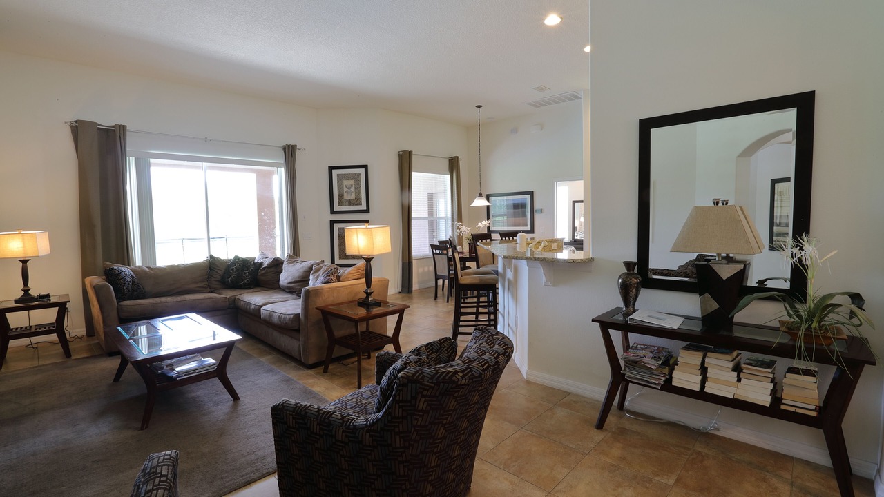 Photo of Livingroom in Watersong