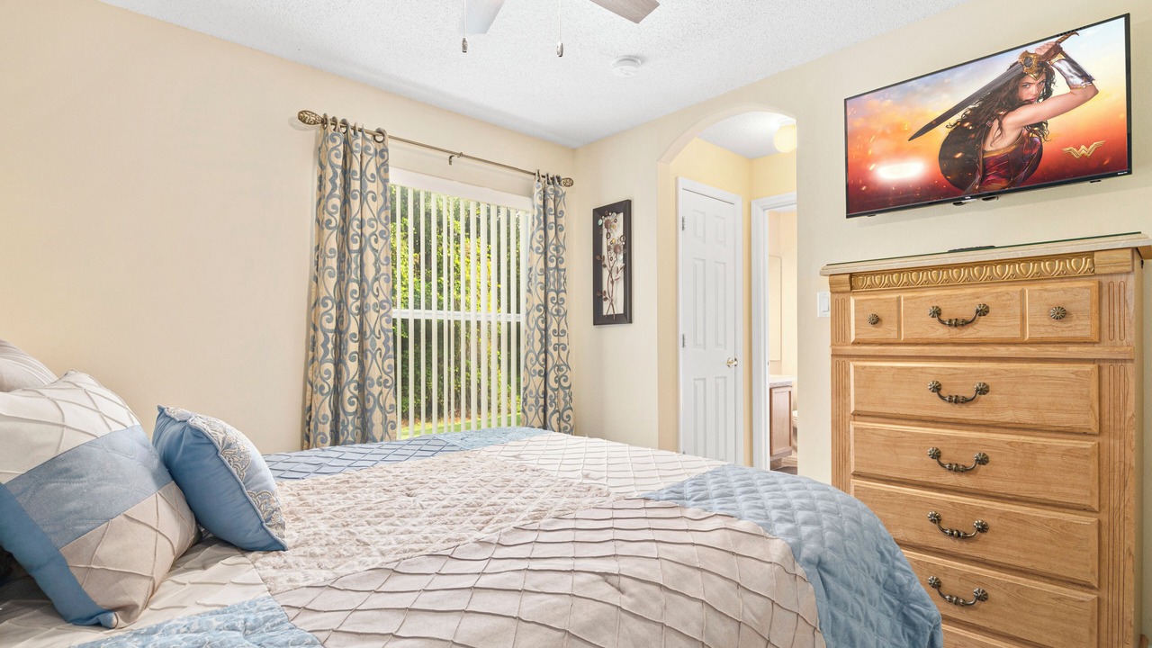 Photo of Bedroom in Orange Tree