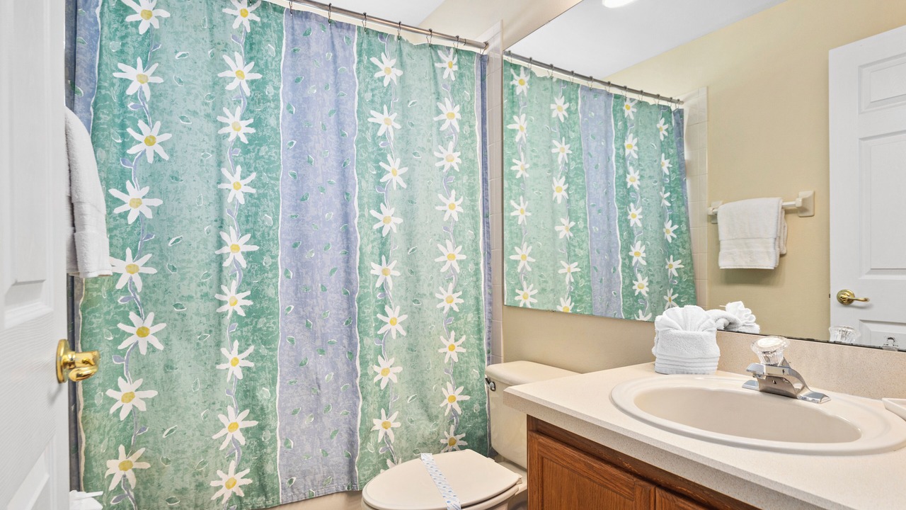 Photo of Bathroom in Orange Tree