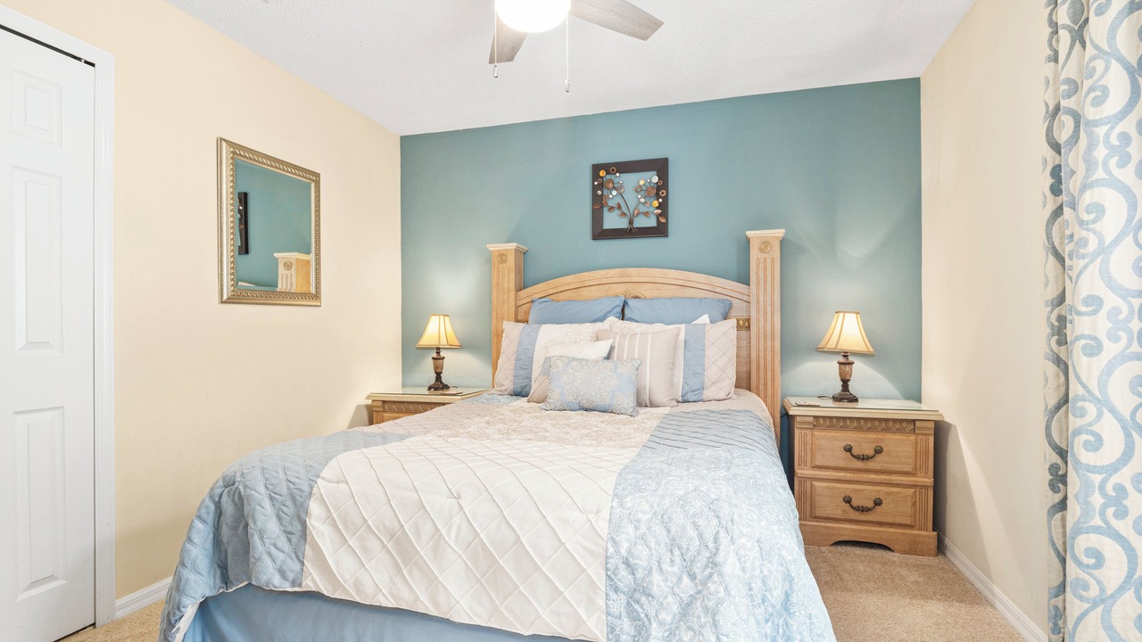 Photo of Bedroom in Orange Tree