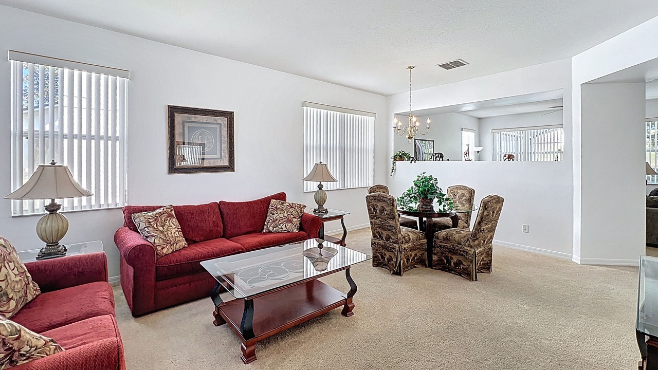 Photo of Livingroom in Legacy Park