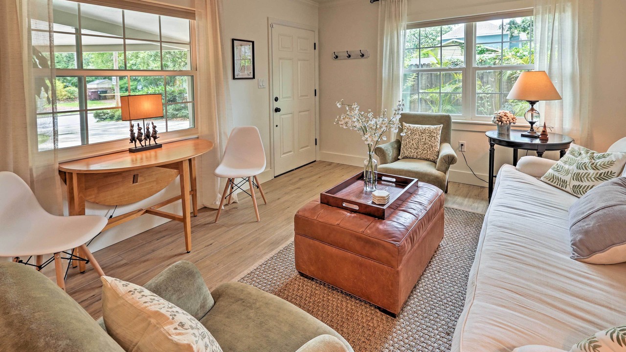 Photo of Livingroom in College Park