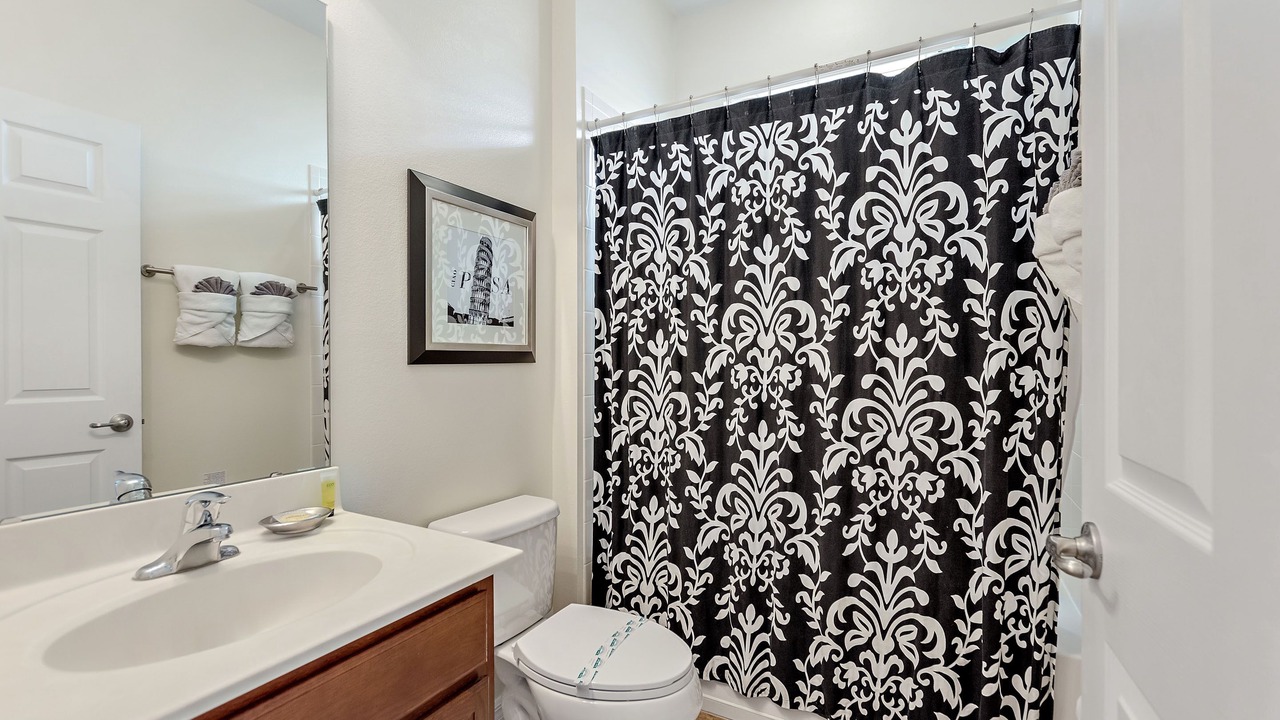 Photo of Bathroom in Watersong