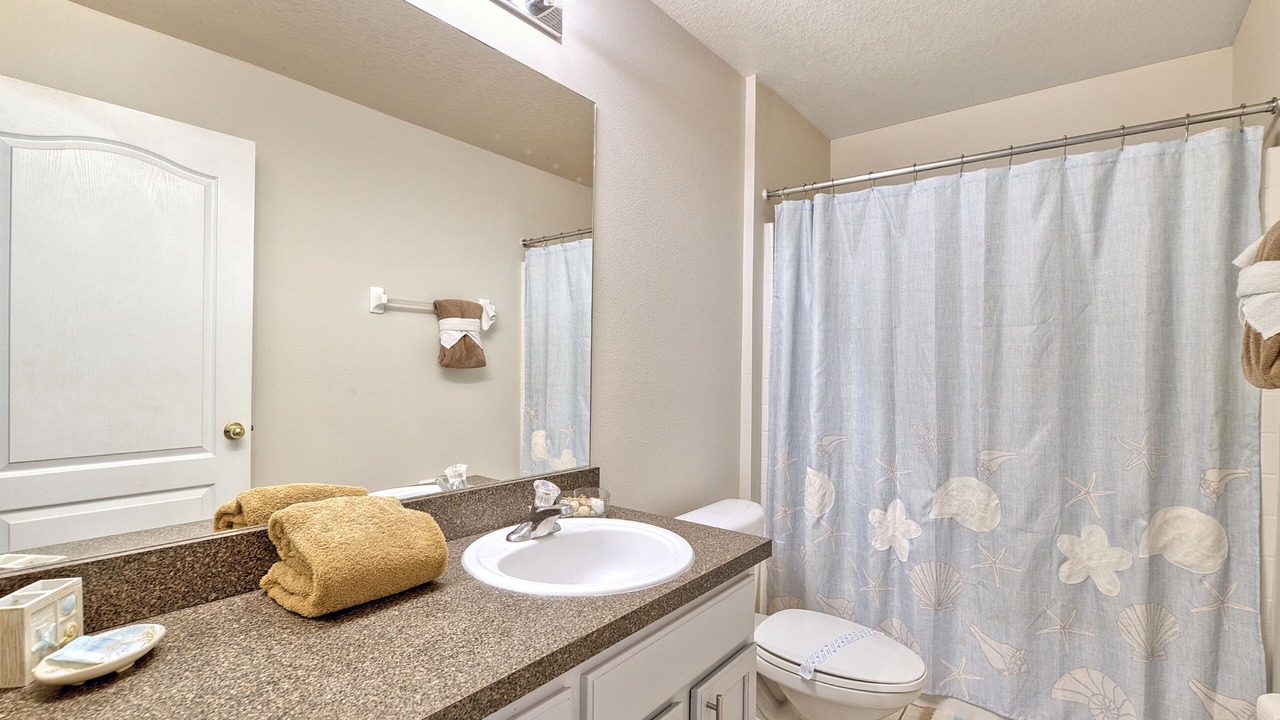 Photo of Bathroom in Sandy Ridge