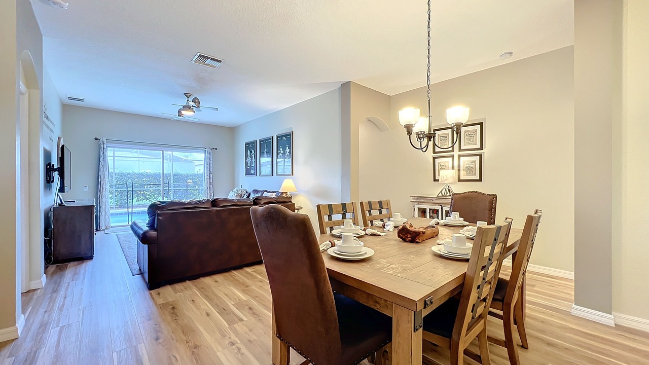 Photo of Others in Windsor Palms