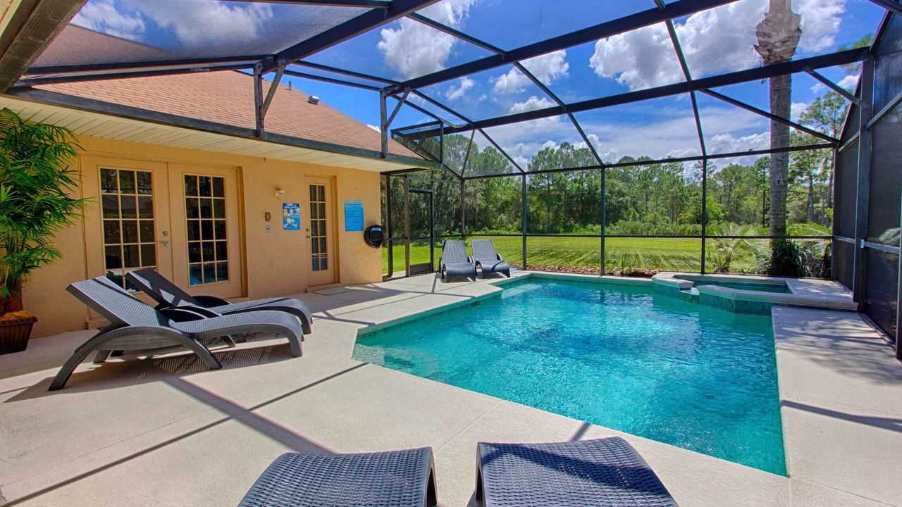 Photo of Outdoor in Orange Tree