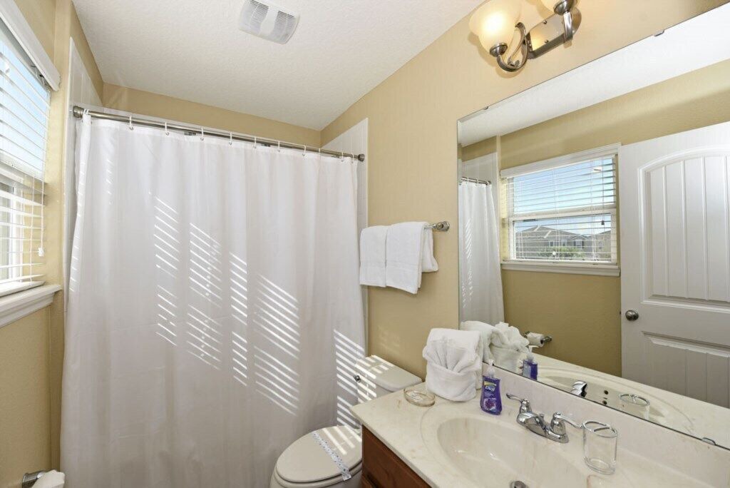 Photo of Bathroom in Loughman